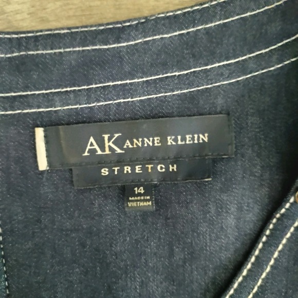 Ann Klein Vintage-Style Dark Wash Denim Sheath Dress with Contrast Stitching 14 - Picture 3 of 7